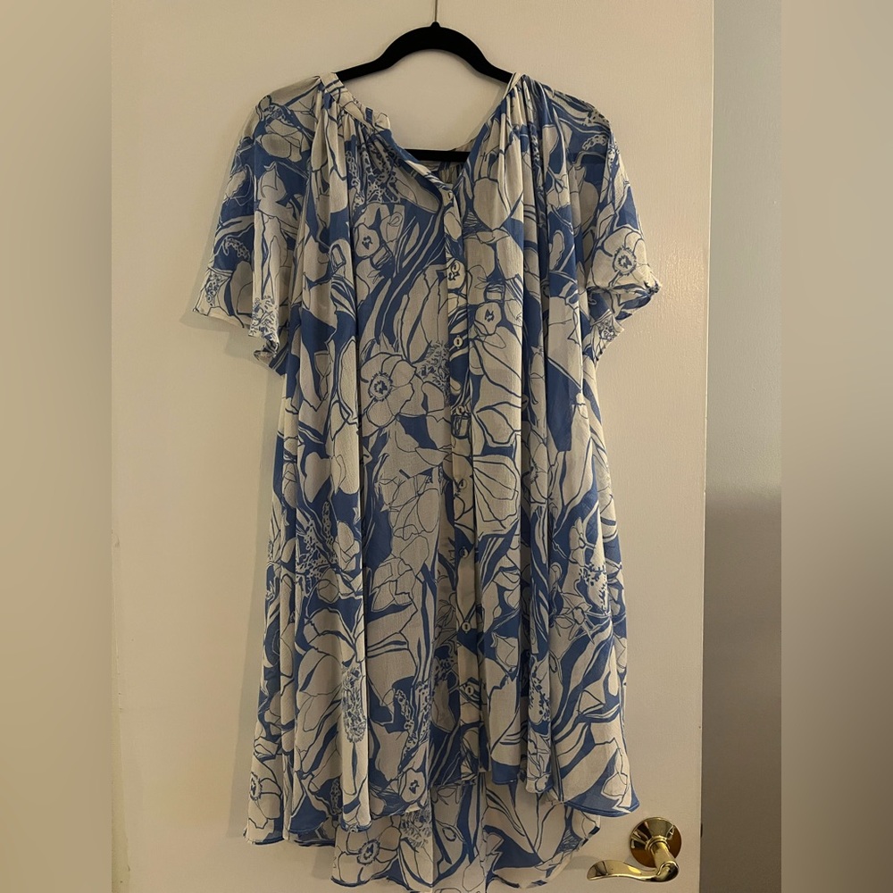 Anthro Flowy, Floral, Free size/free spirit.